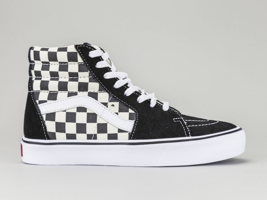 checkered skate shoes