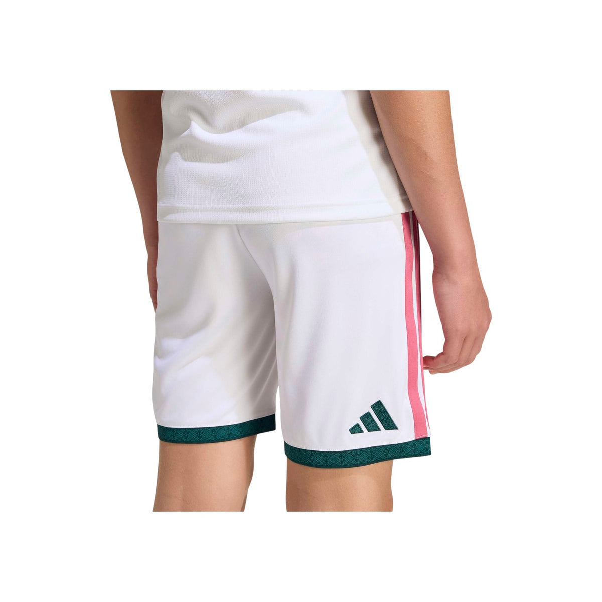 ADIDASFW26/quality-sport-pantaloncini-adidas-KC3949-3.jpg