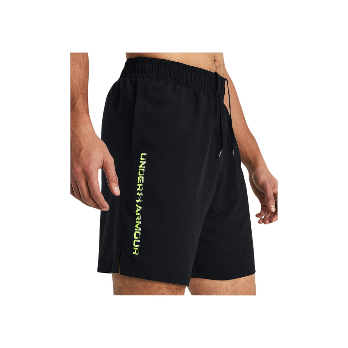 UNDERARMOURFW25/quality-sport-pantaloncini-under-armour-1383356-001-3.jpg