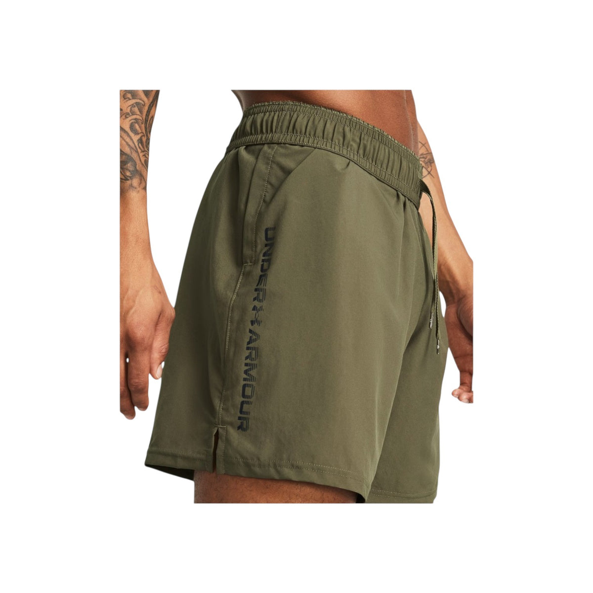 UNDERARMOURFW25/quality-sport-pantaloncini-under-armour-1383356-390-3.jpg