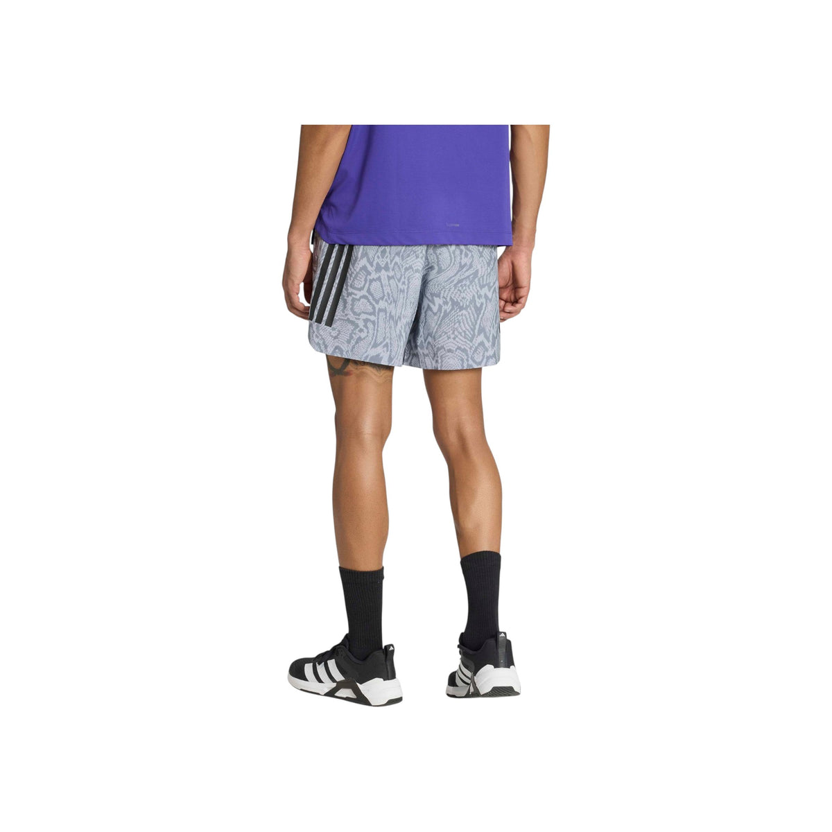 ADIDASFW26/quality-sport-pantaloncino-adidas-KT5268-3.jpg