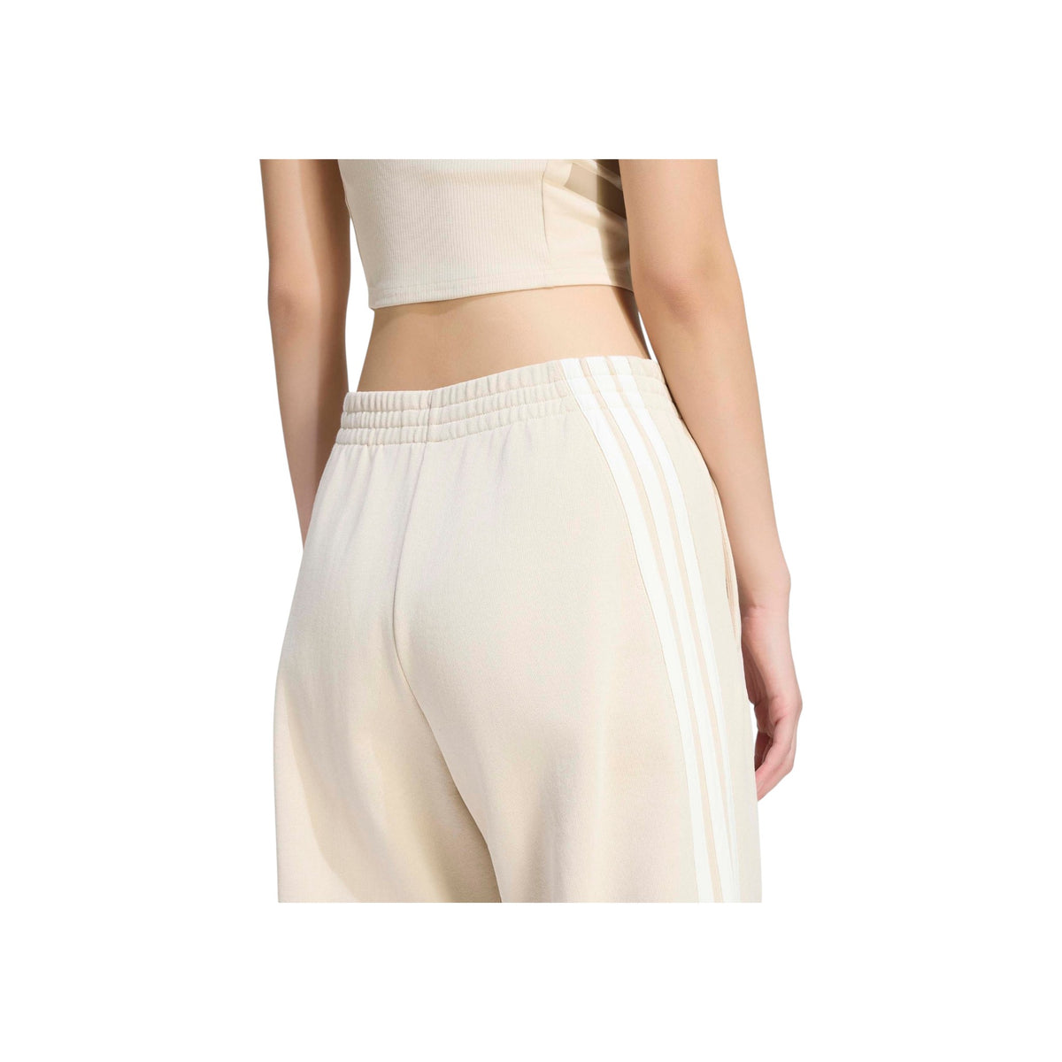 ADIDASFW26/quality-sport-pantalone-adidas-KV9871-3.jpg