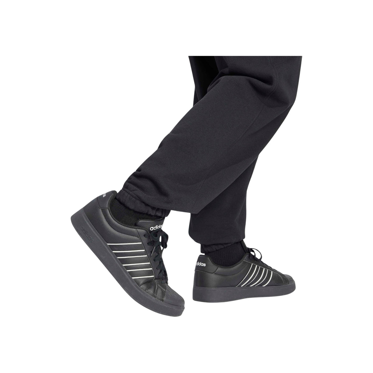 ADIDASFW26/quality-sport-pantalone-adidas-KW2288-3.jpg