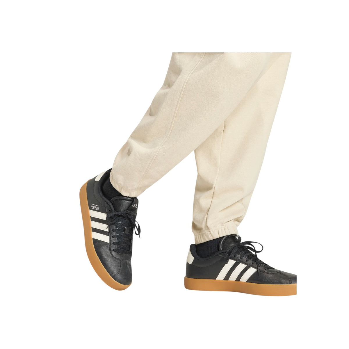 ADIDASFW26/quality-sport-pantalone-adidas-KW2296-3.jpg