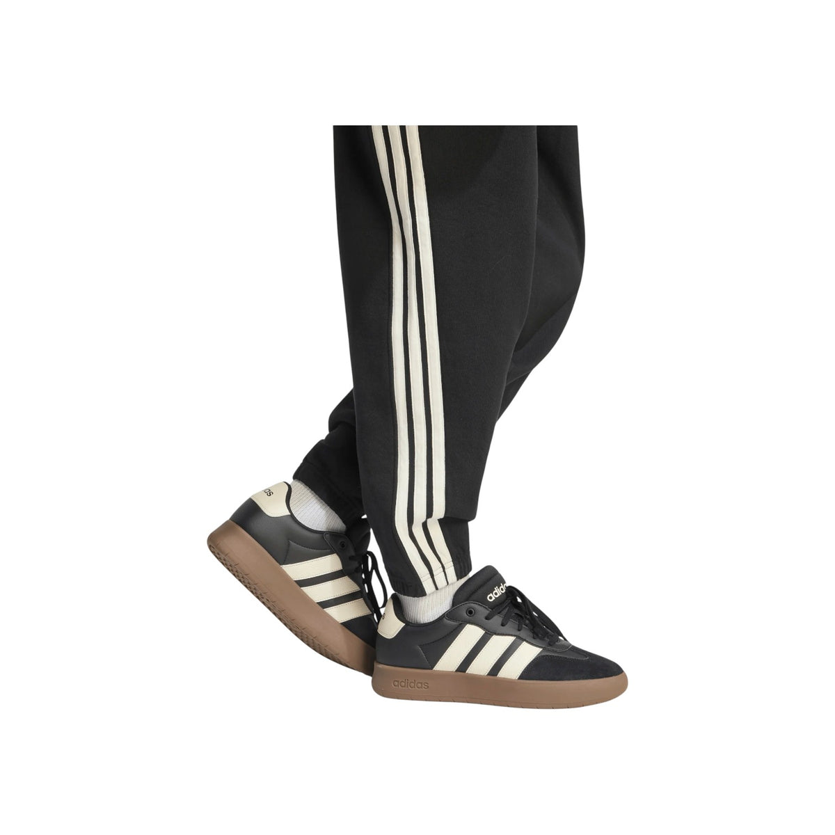 ADIDASFW26/quality-sport-pantalone-adidas-KW2359-3.jpg