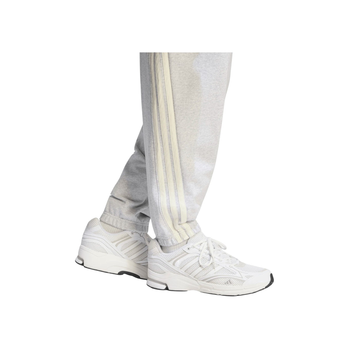 ADIDASFW26/quality-sport-pantalone-adidas-KW2360-3.jpg