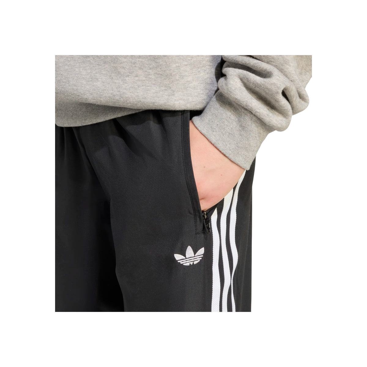 ADIDASORIGFW25/quality-sport-pantalone-tuta-adidas-originals-KC5058-3.jpg