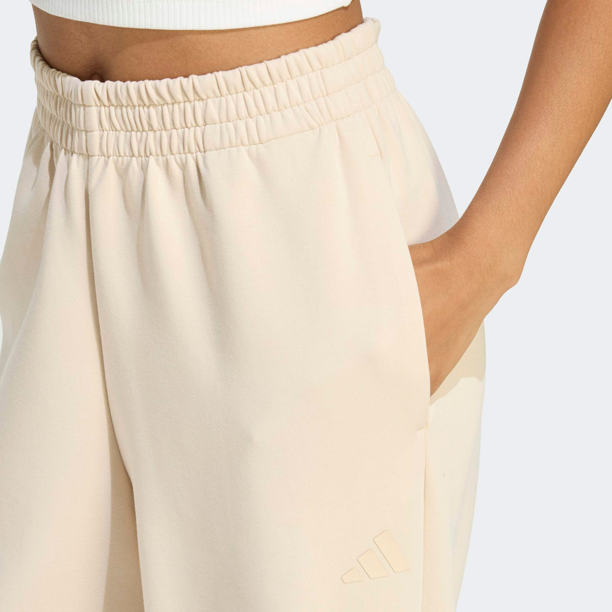 ADIDASFW26/quality-sport-pantaloni-adidas-KE6829-3.jpg
