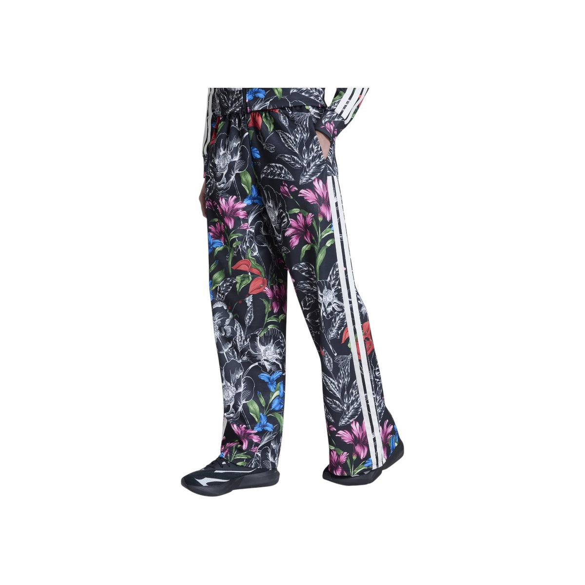 ADIDASFW26/quality-sport-pantaloni-adidas-KR0243-1.jpg