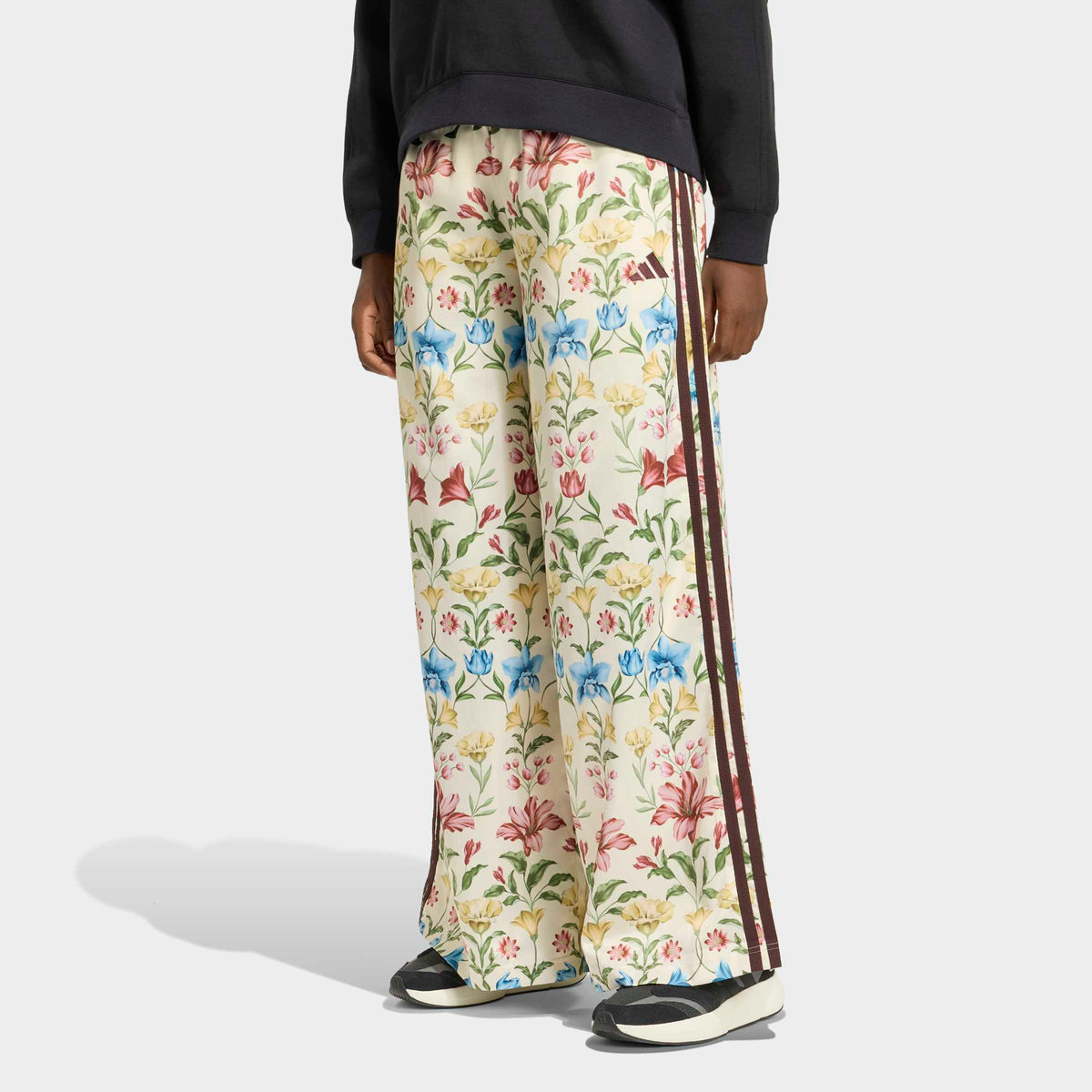 ADIDASFW26/quality-sport-pantaloni-adidas-KZ5537-1.jpg