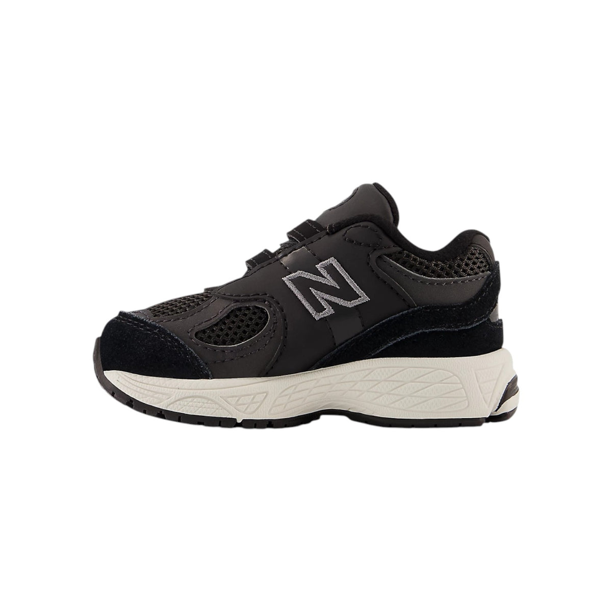 NEWBALANCEFW26/quality-sport-sneakers-new-balance-IV2002BK-2.jpg