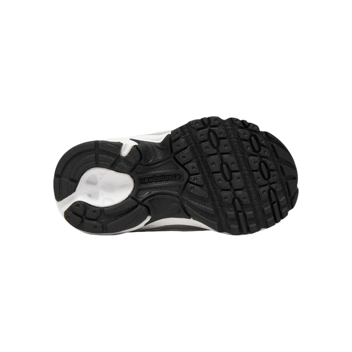 NEWBALANCEFW26/quality-sport-sneakers-new-balance-IZ740NW-2.jpg