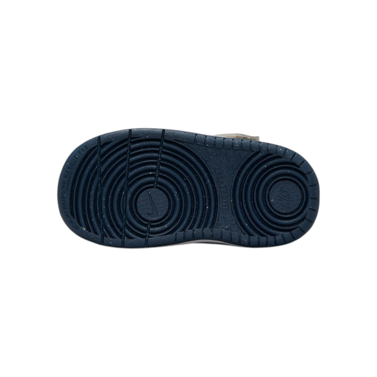 NIKESS26/quality-sport-sneakers-nike-DV5458-124-3.jpg