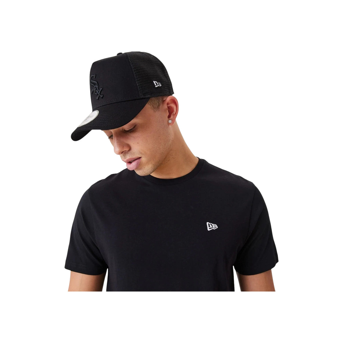 NEWERASS26/quality-sport-t-shirt-new-era-60416742-3.jpg