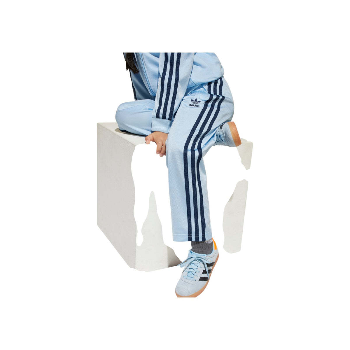 ADIDASORIGSS25/quality-sport-tuta-adidas-originals-JC9153-3.jpg
